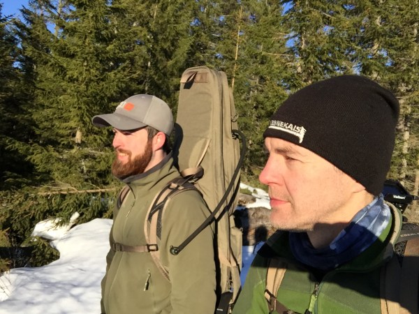 Jag och Fredrik är på väg ner för berget under goa förhållanden :) 