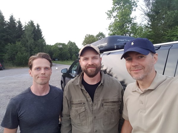 Lyckliga och nöjda deltagare i patrull 16 